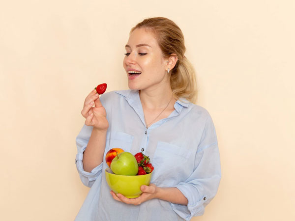 लंच से पहले कुछ फल जरूर खाएं  Weight loss Tips
