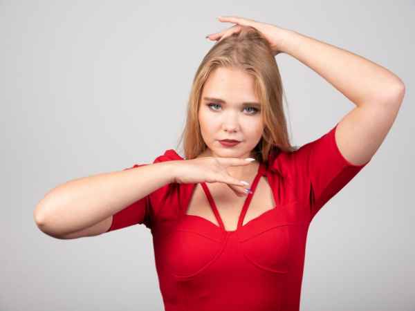 Causes-Of-Armpit-Fat