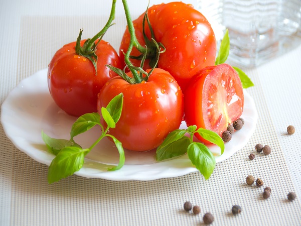 Consume tomatoes and capsicum