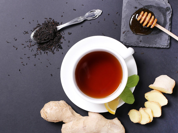 home remedies for headaches take ginger tea