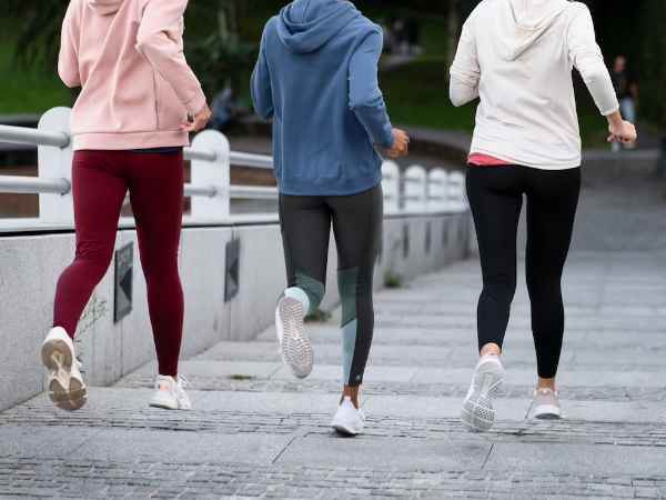 Daily Brisk Walking Benefits Improve Energy Levels!