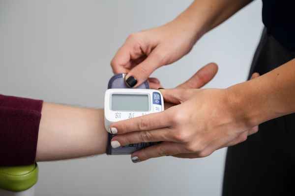 Medications and Insulin Therapy Options for Glycemic Control