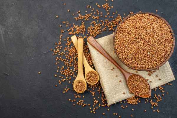 Introduction to the benefits of consuming whole grains (WG)