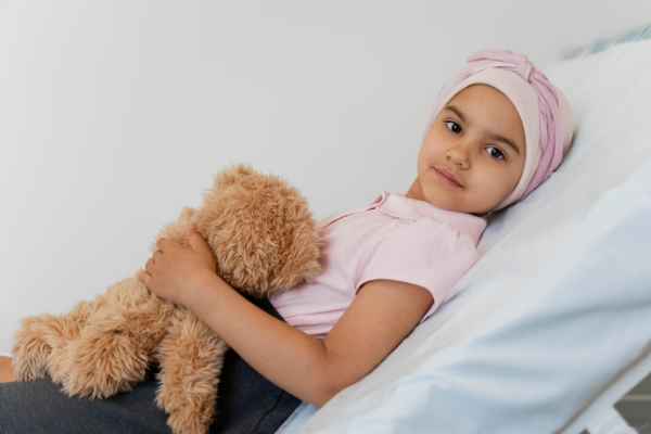 Symptoms and diagnosis of childhood cancer