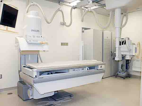 Fluoroscopy machines and their ability to provide a cinematic view of the human body