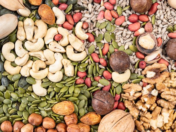 5 Top health benefits of eating macadamia nuts